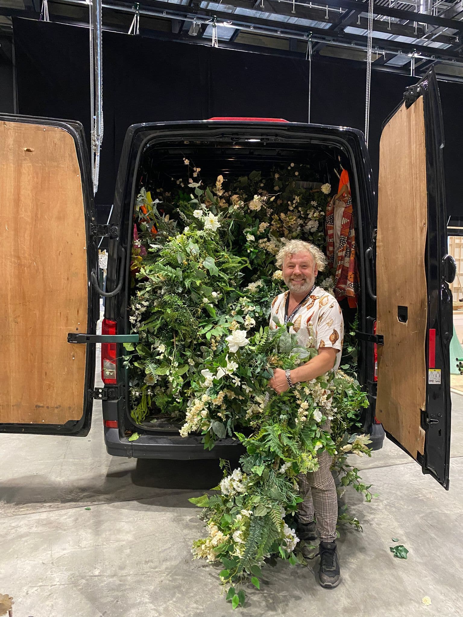 Phillip Corps is the man behind the opulent floral arrangements in "Bridgerton".