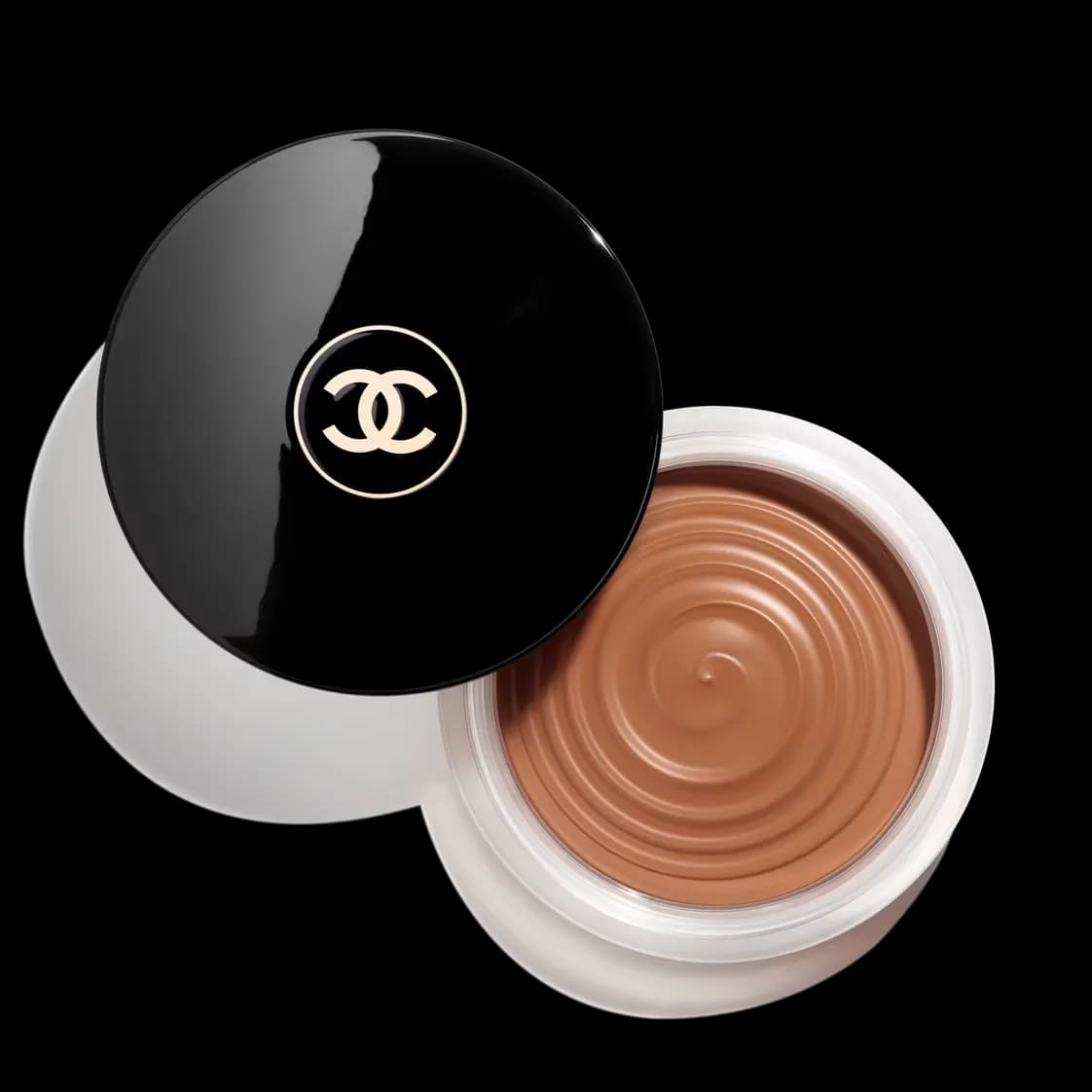 Chanel Les Beige Healthy Glow Bronzing Cream in Medium Bronze